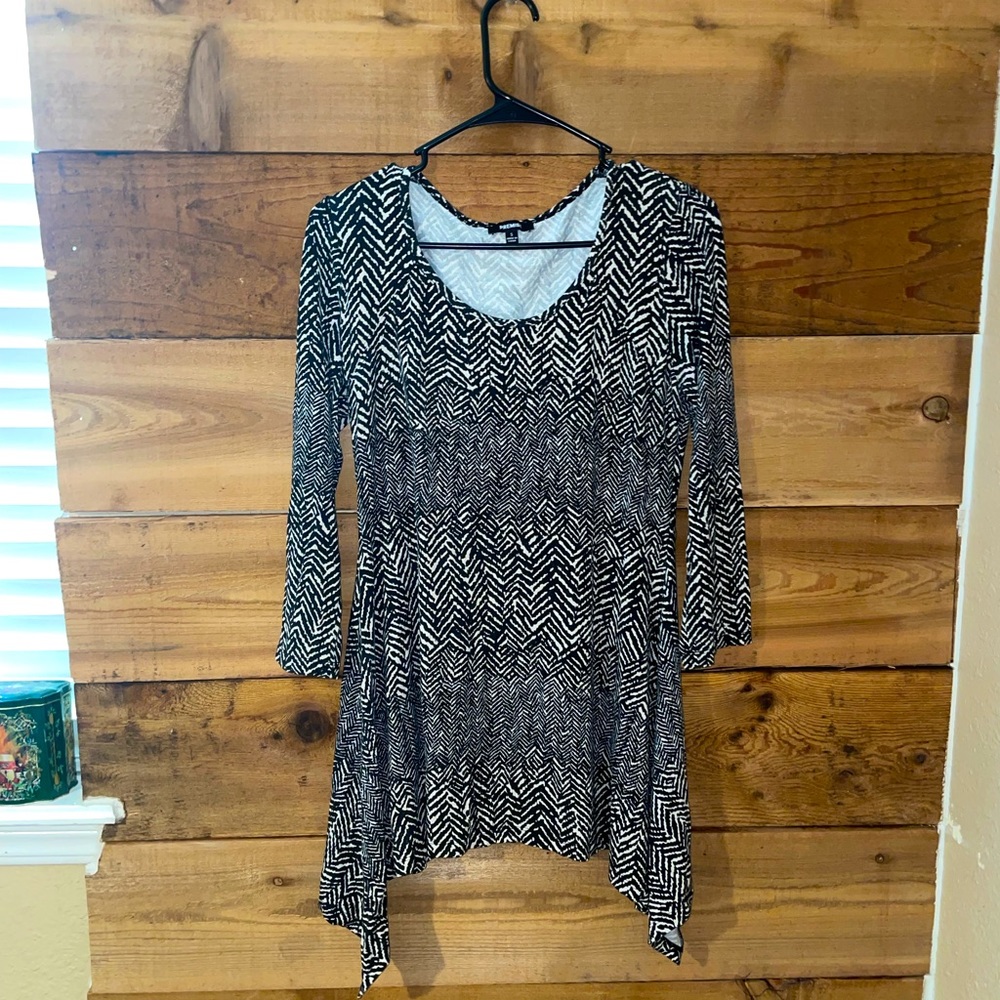 B2G1FREE Tunic Top